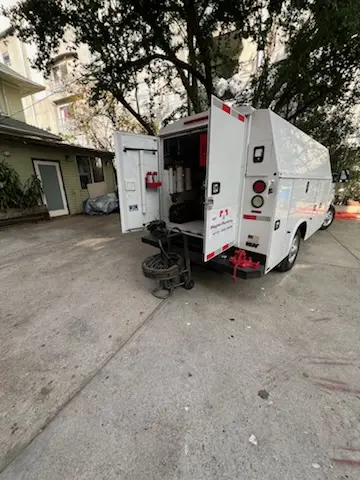 Magnet Plumbing service vehicle on-site for Sewer Line Repair in Echo Point